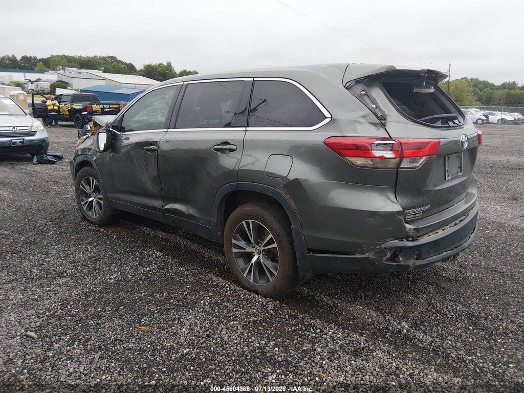 5TDZZRFH3KS341276 2019 TOYOTA HIGHLANDER photo no. 3