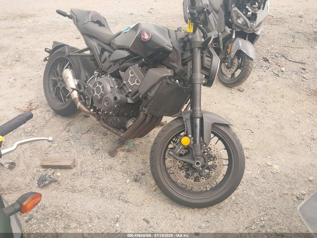2024 HONDA CB1000 JH2SC801XRK600363