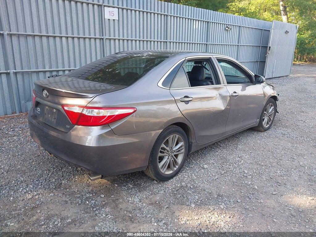 4T1BF1FK2HU735293 2017 TOYOTA CAMRY photo no. 4