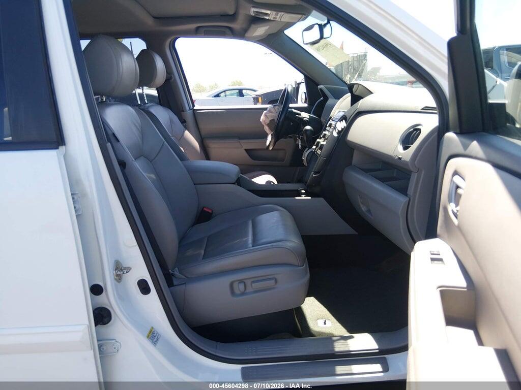 5FNYF3H51EB015330 2014 HONDA PILOT photo no. 5