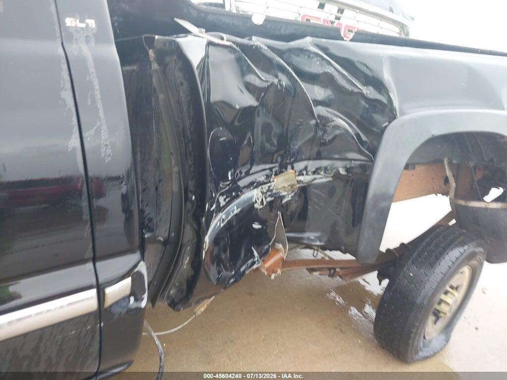 1GTHC29U21E336913 2001 GMC SIERRA 2500HD photo no. 6