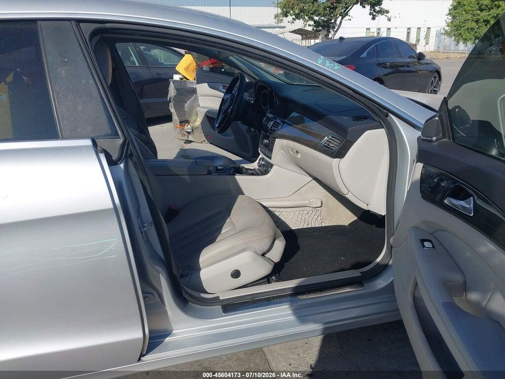 WDDLJ7DB3CA040740 2012 MERCEDES-BENZ CLS 550 photo no. 5