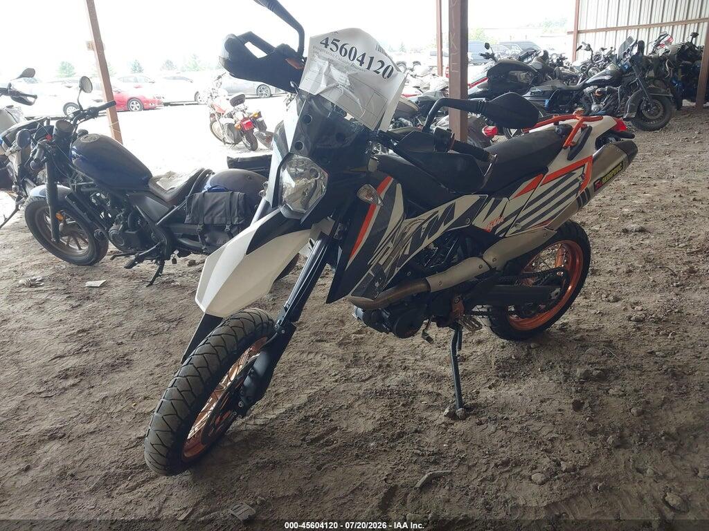 VBKLSS4008M718325 2008 KTM 690 photo no. 2