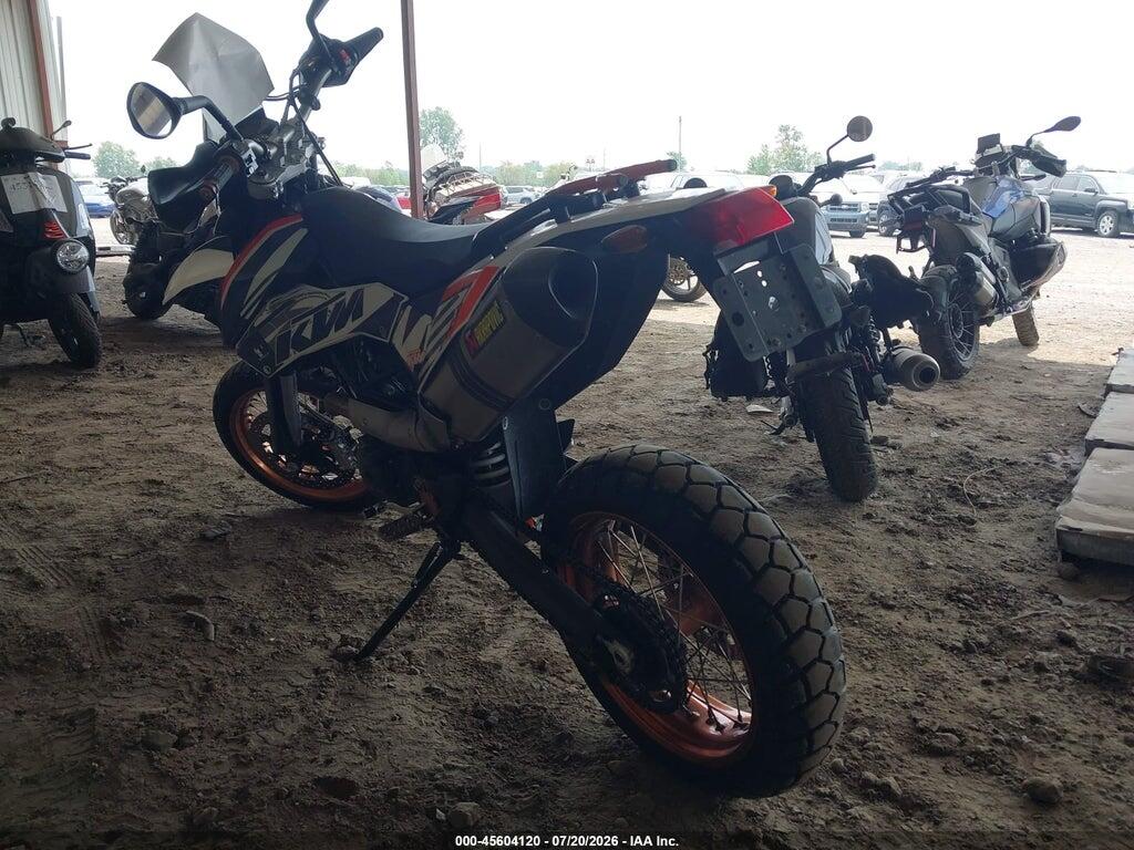 VBKLSS4008M718325 2008 KTM 690 photo no. 3