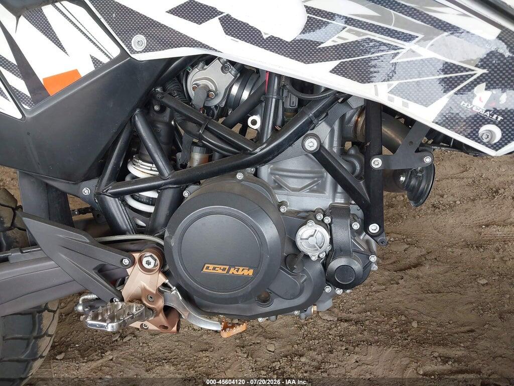 VBKLSS4008M718325 2008 KTM 690 photo no. 8