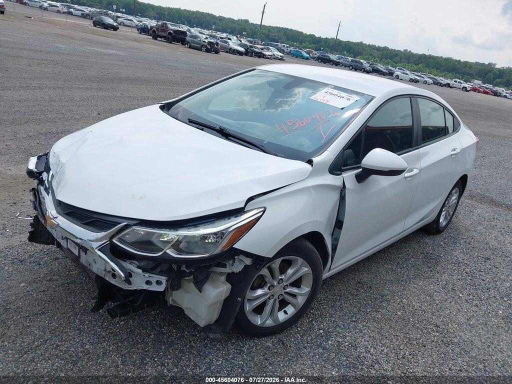 1G1BC5SM1K7130367 2019 CHEVROLET CRUZE photo no. 2
