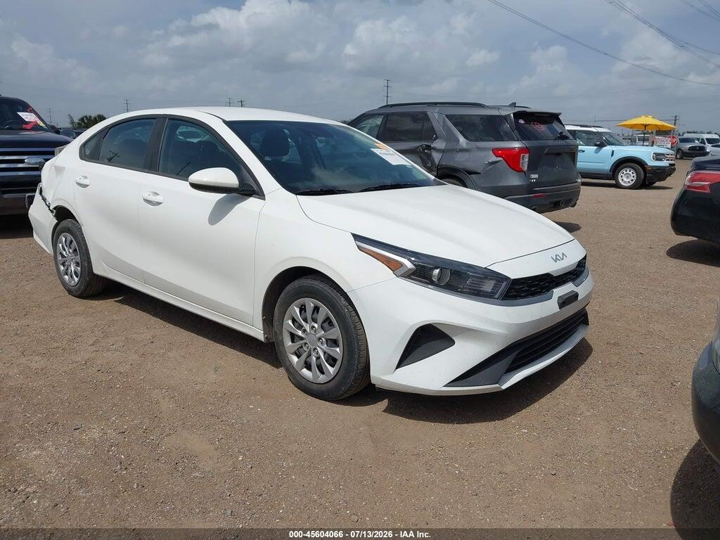 3KPF24AD4RE814850 2024 KIA FORTE photo no. 1