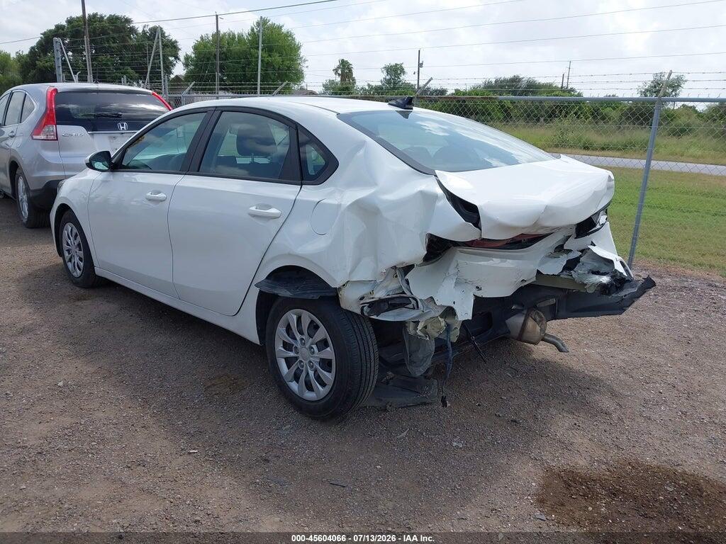 3KPF24AD4RE814850 2024 KIA FORTE photo no. 3