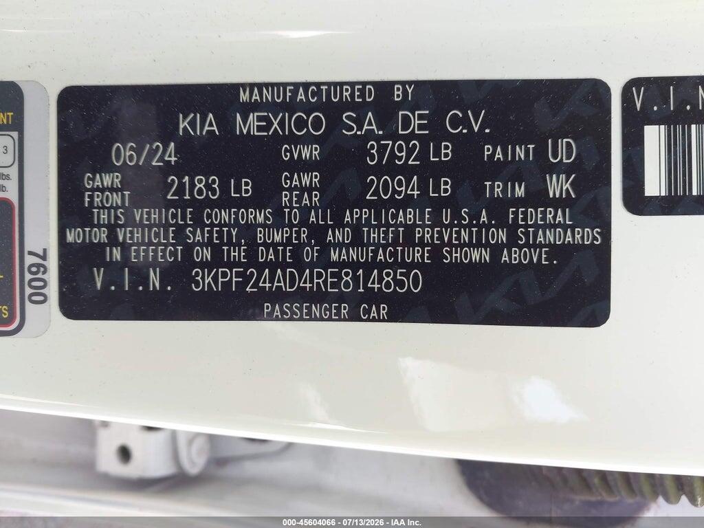 3KPF24AD4RE814850 2024 KIA FORTE photo no. 9