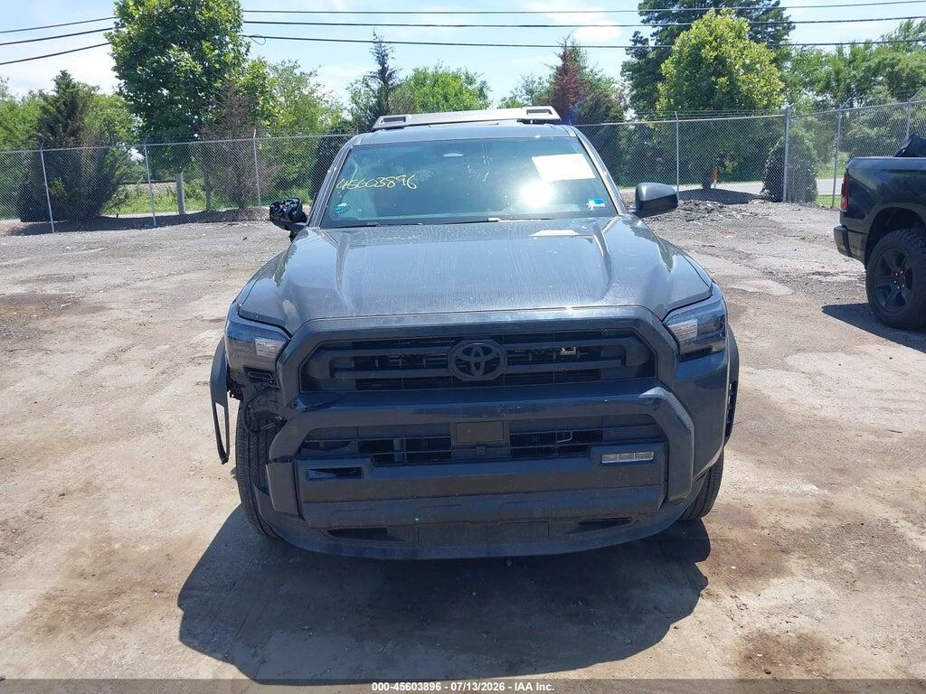 2026 TOYOTA 4RUNNER SR5 — Фото 12 из 16