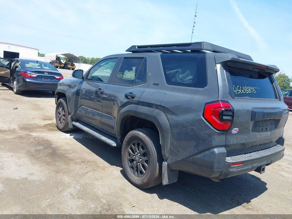 2026 TOYOTA 4RUNNER SR5 — Фото 3 из 16