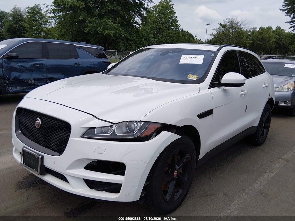 SADCJ2BV4HA883531 2017 JAGUAR F-PACE photo no. 2