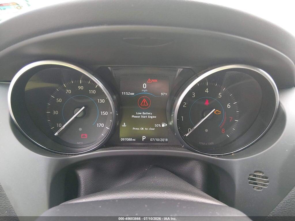 SADCJ2BV4HA883531 2017 JAGUAR F-PACE photo no. 7