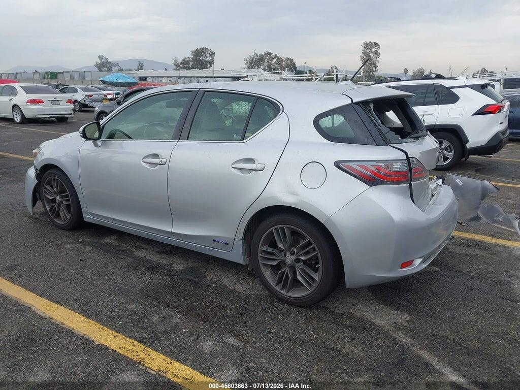 JTHKD5BH7B2032687 2011 LEXUS CT 200H photo no. 3