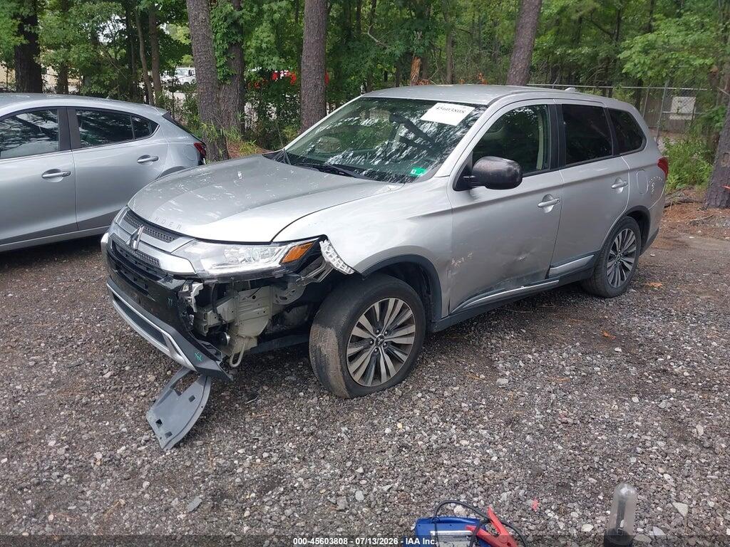 JA4AD2A37KZ011759 2019 MITSUBISHI OUTLANDER photo no. 2