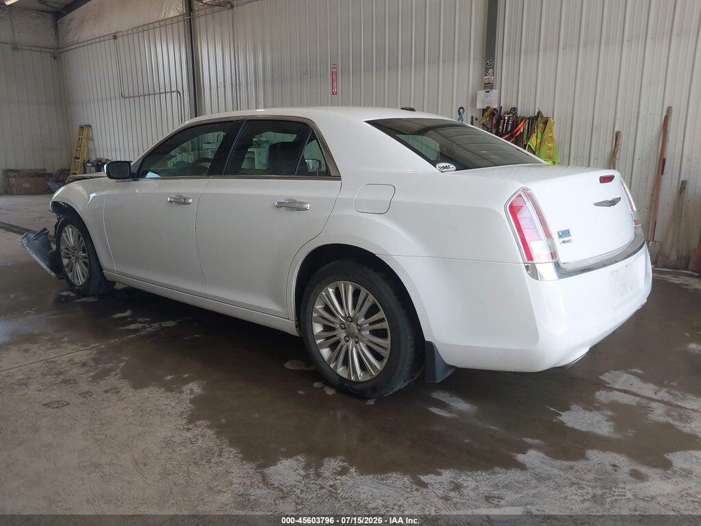 2C3CCAKG9EH201083 2014 CHRYSLER 300C photo no. 3