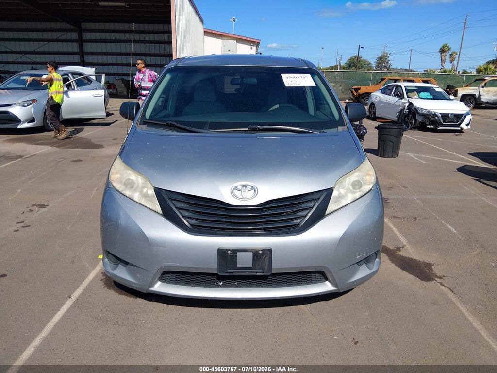 5TDZK3DC6CS201894 2012 TOYOTA SIENNA photo no. 12