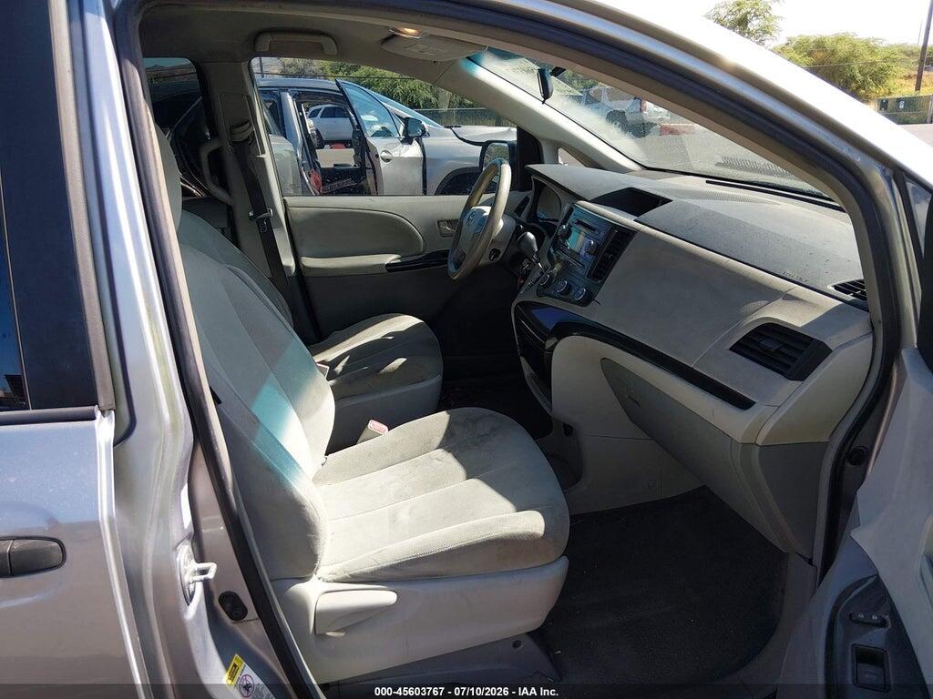 5TDZK3DC6CS201894 2012 TOYOTA SIENNA photo no. 5