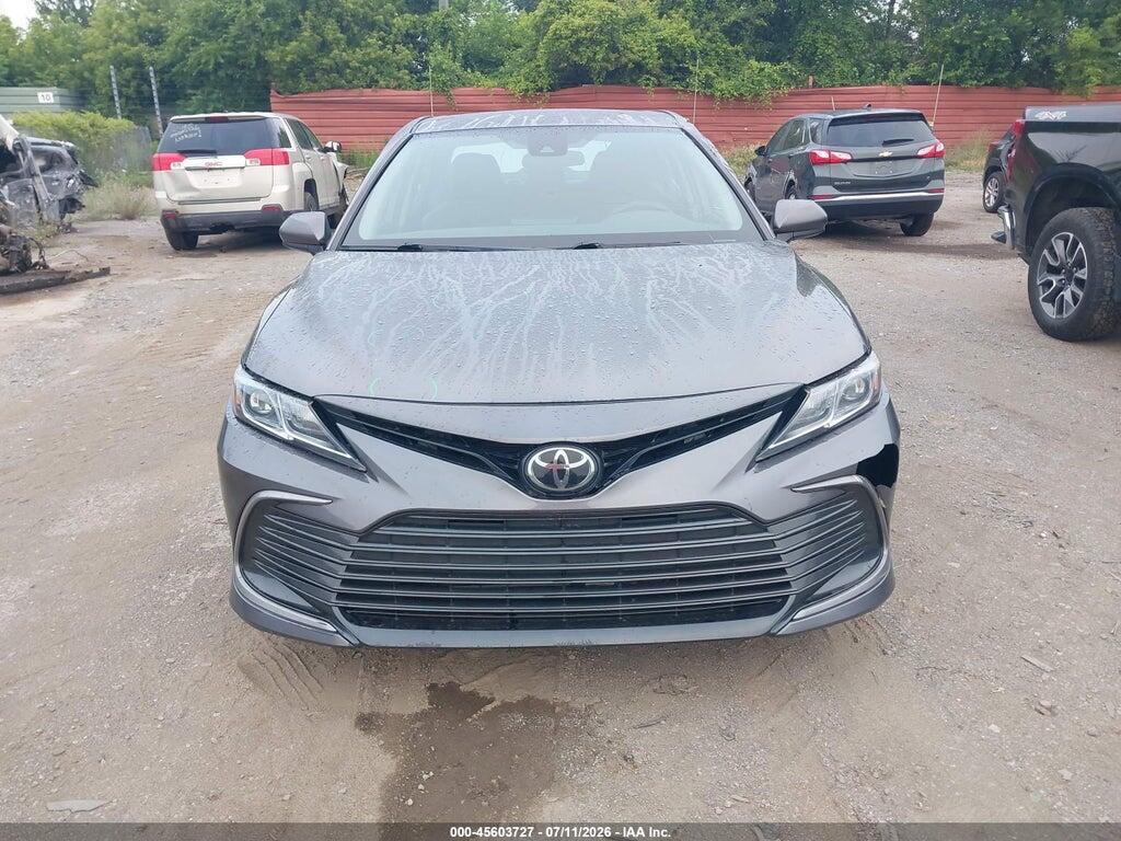 4T1C11BK6NU061220 2022 TOYOTA CAMRY photo no. 12