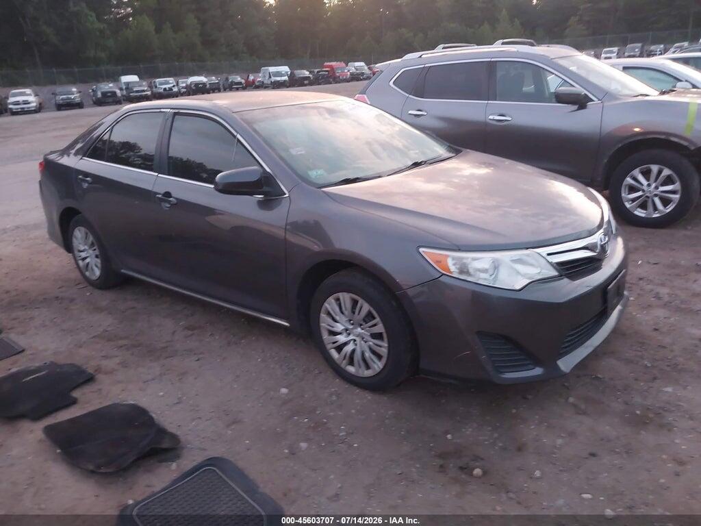 4T4BF1FK6ER364432 2014 TOYOTA CAMRY photo no. 1