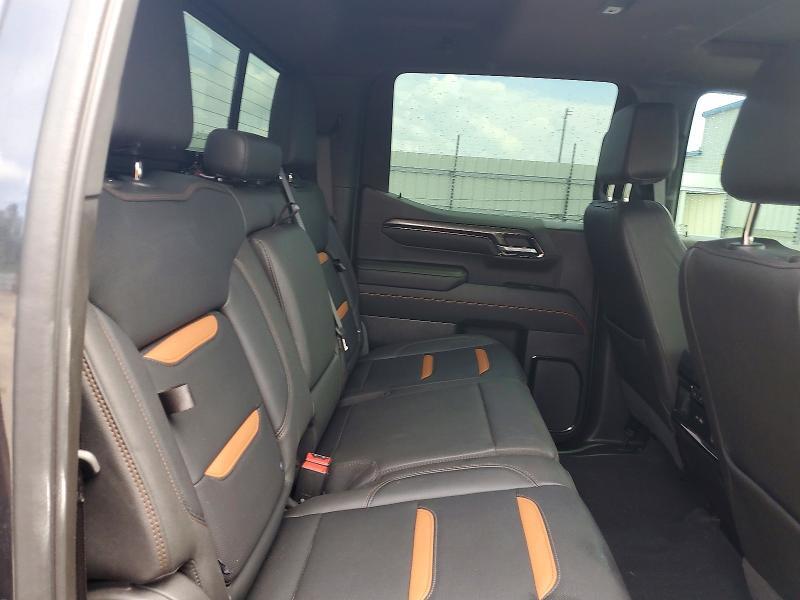 2022 GMC SIERRA K1500 AT4 — Фото 10 из 12