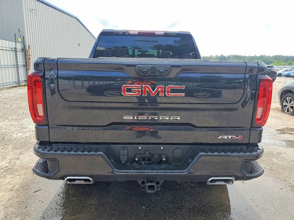 2022 GMC SIERRA K1500 AT4 — Фото 6 из 12