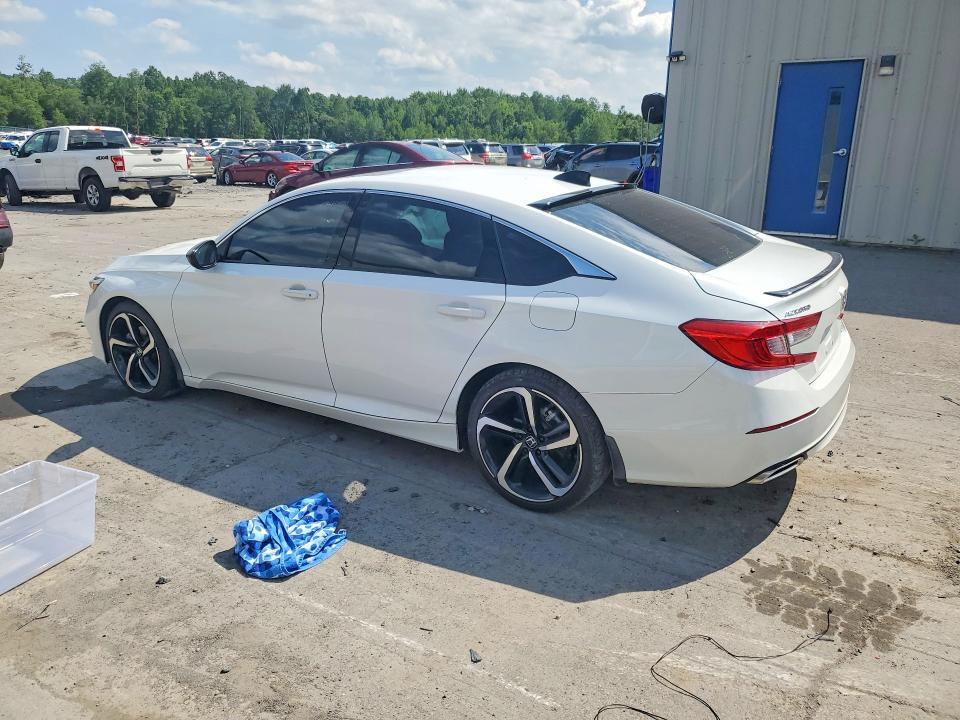 1HGCV2F38NA022553 2022 HONDA ACCORD photo no. 2