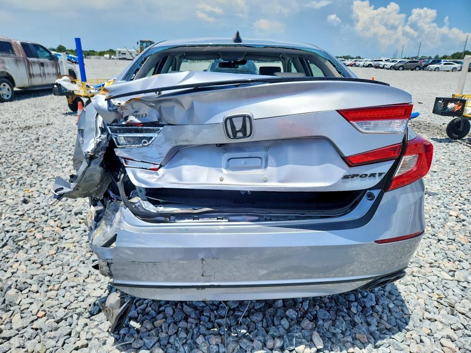 2022 HONDA ACCORD SPORT SE — Фото 6 из 13