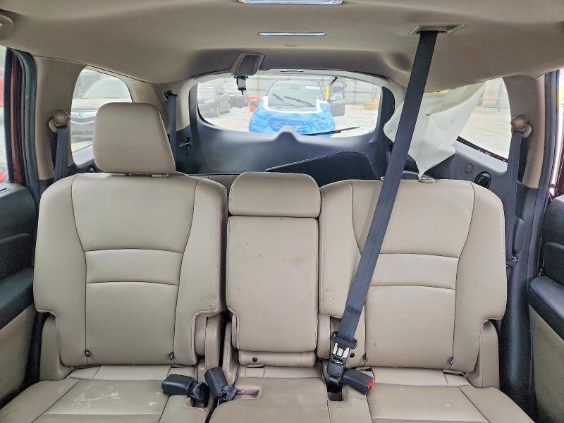 2022 HONDA PILOT SE — Фото 10 из 14