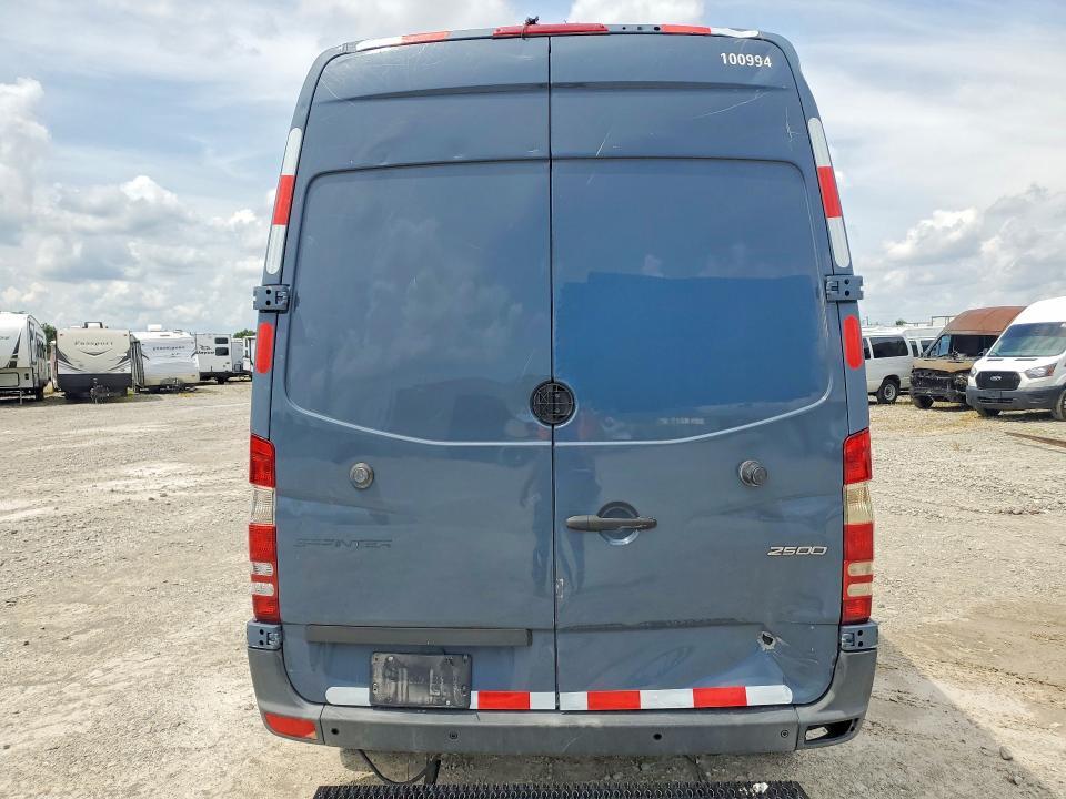 2018 MERCEDES-BENZ SPRINTER 2500 — Фото 6 из 12