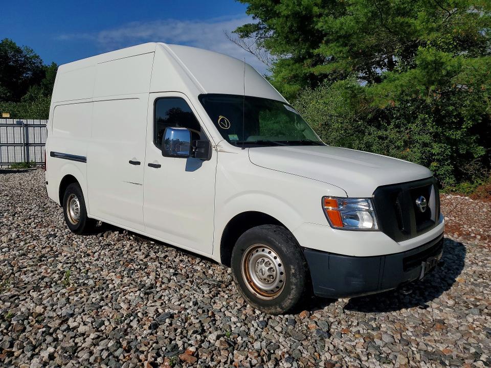 2018 NISSAN NV 2500 HD S — Фото 4 из 13