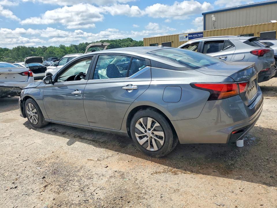 1N4BL4BV4LC238975 2020 NISSAN ALTIMA photo no. 2