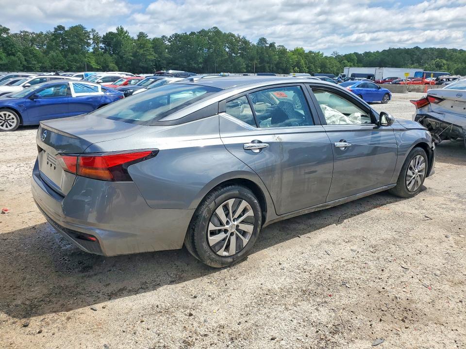 1N4BL4BV4LC238975 2020 NISSAN ALTIMA photo no. 3