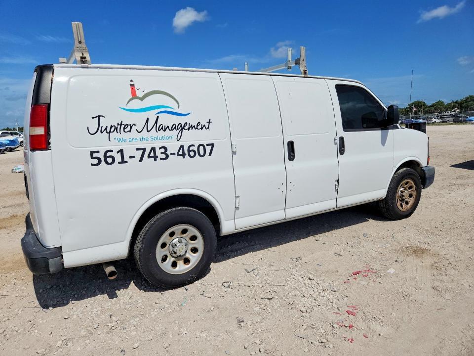 1GCSGAFX7D1135278 2013 CHEVROLET EXPRESS G1500 photo no. 3