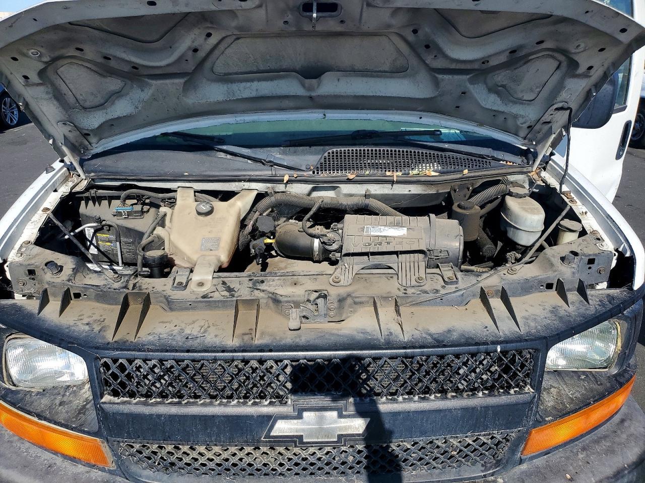 2009 CHEVROLET EXPRESS G1500 — Фото 12 из 13