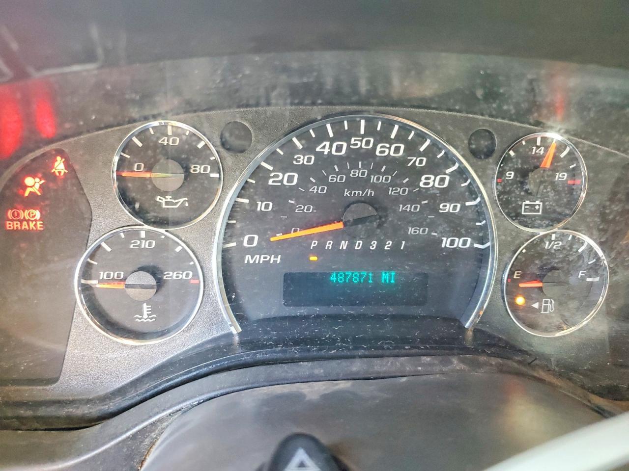 2009 CHEVROLET EXPRESS G1500 — Фото 9 из 13