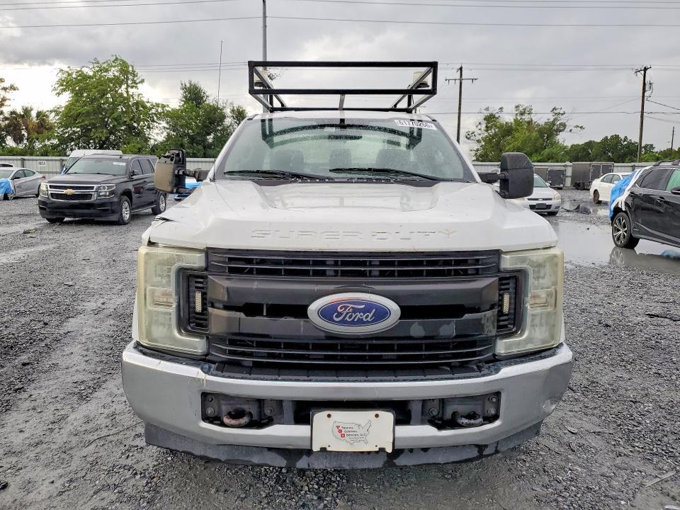 1FDBF2A60HEB60251 2017 FORD F250SUPDTY photo no. 5