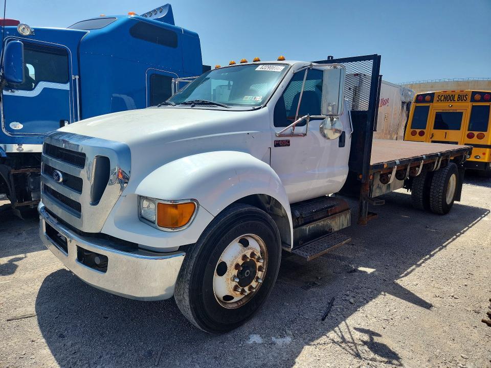 3FRNF6HD9FV682703 2015 FORD F650 photo no. 1