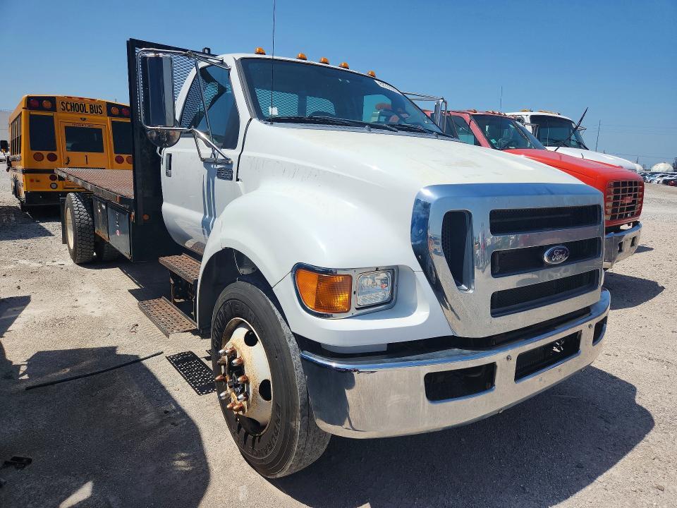 3FRNF6HD9FV682703 2015 FORD F650 photo no. 4