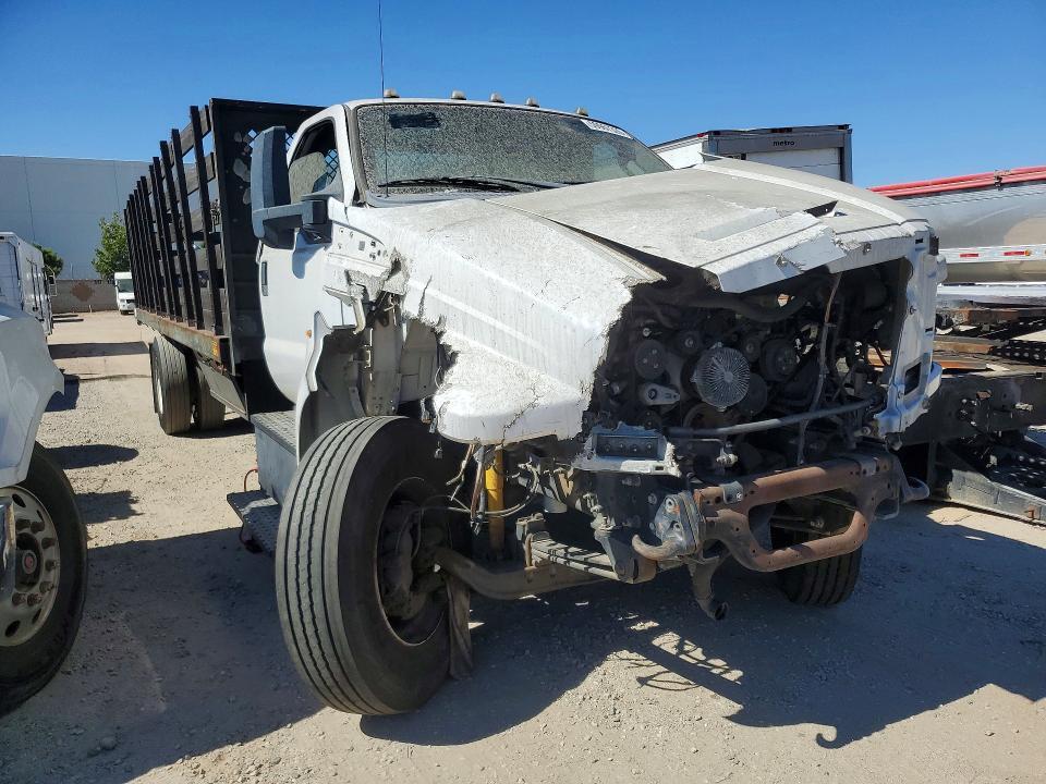 1FDNF6DC7HDB00785 2017 FORD F650 photo no. 4