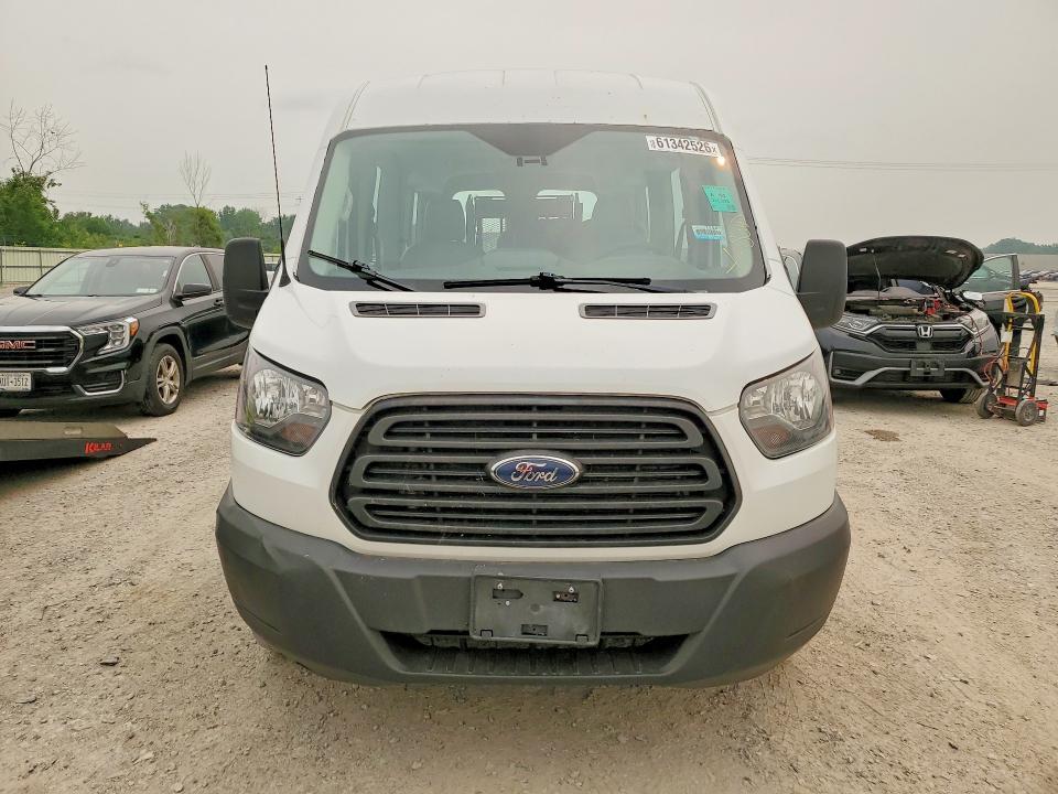 2019 FORD TRANSIT T-350 — Фото 5 из 13