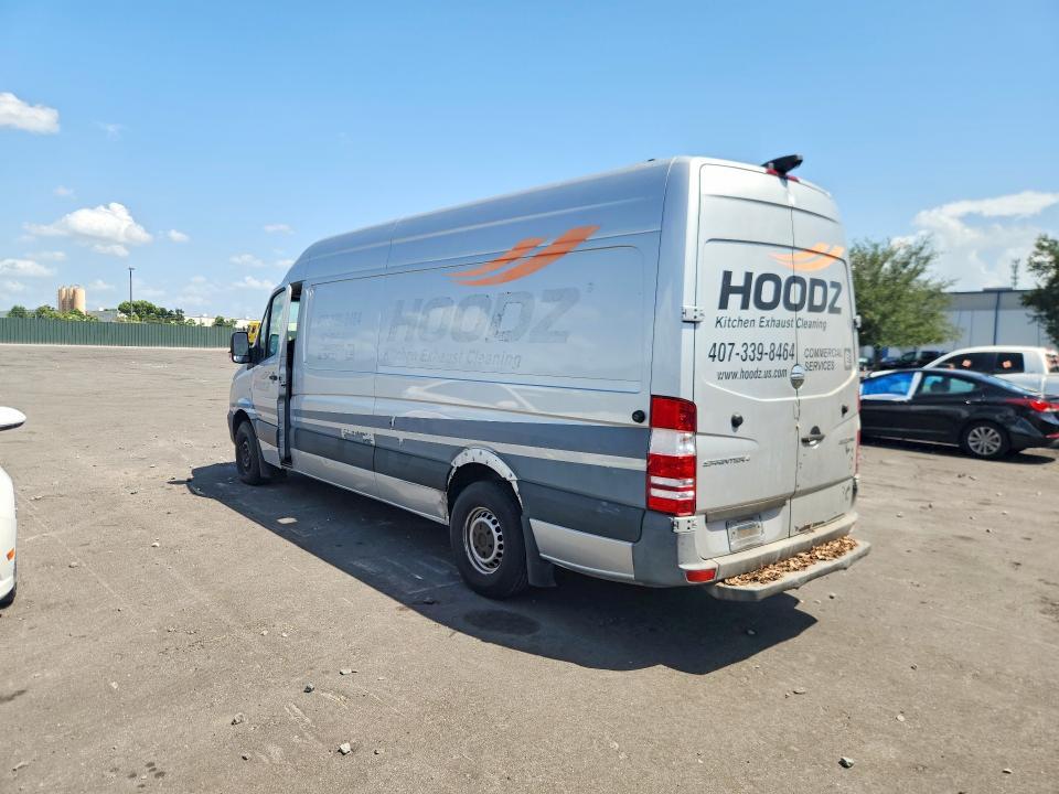 2014 FREIGHTLINER SPRINTER 2500 — Фото 2 из 14