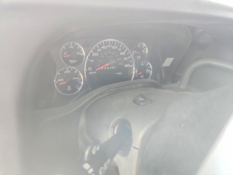 2016 GMC SAVANA G2500 — Фото 9 из 12