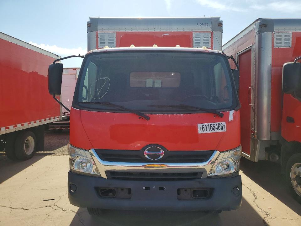 2017 HINO 195 BOX TRUCK — Фото 5 из 13