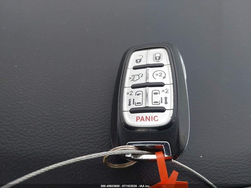 2C4RC1CG4NR205296 2022 CHRYSLER VOYAGER photo no. 11