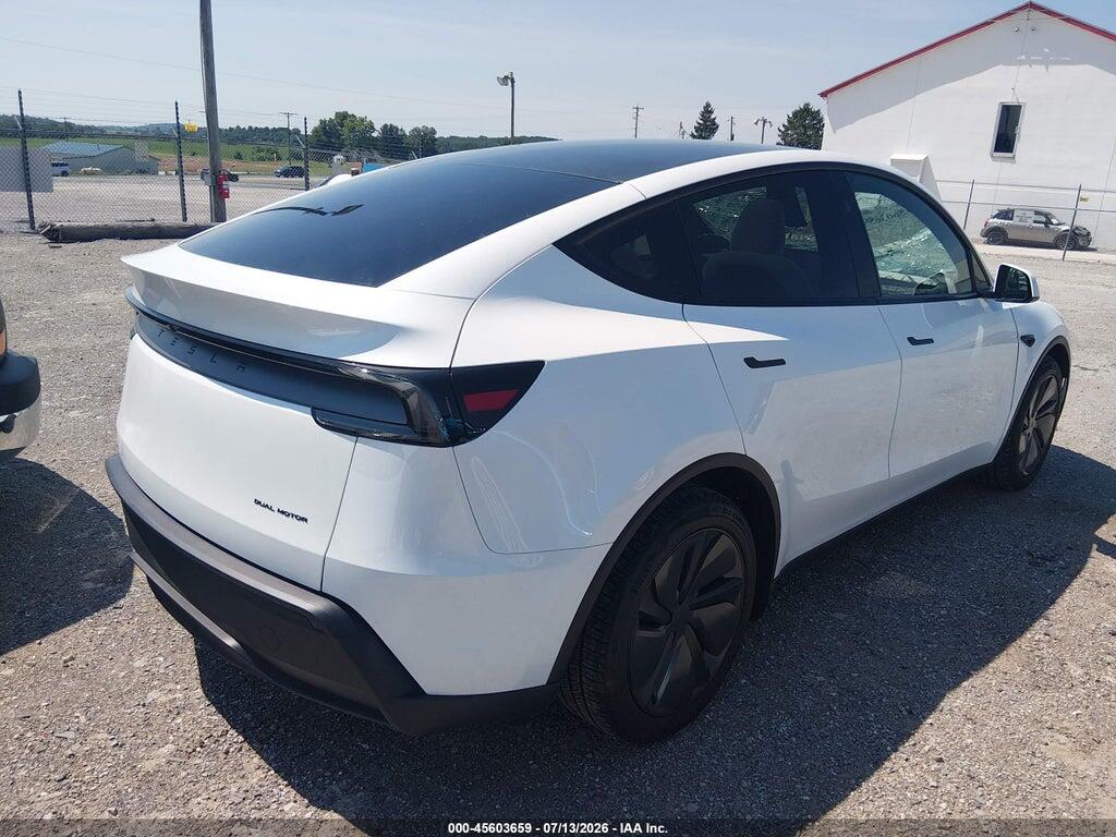7SAYGDEE9TA666709 2026 TESLA MODEL Y photo no. 4