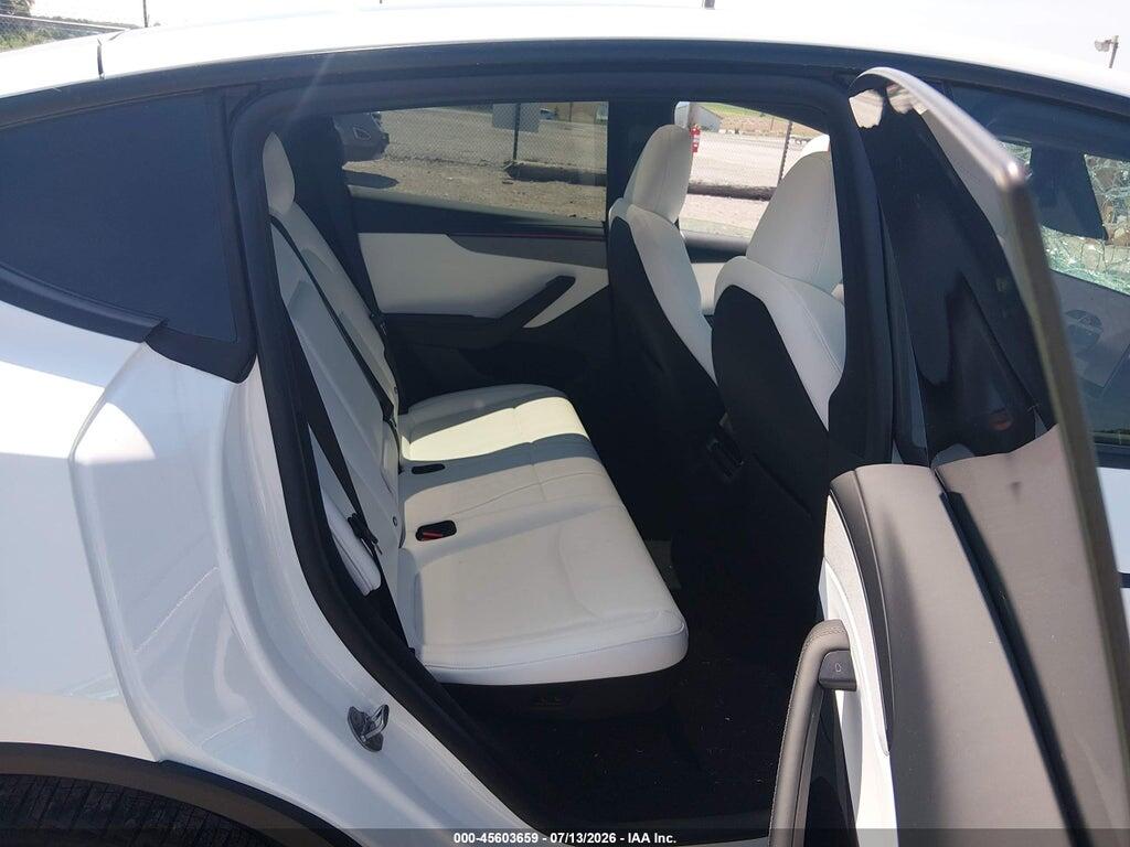 7SAYGDEE9TA666709 2026 TESLA MODEL Y photo no. 8