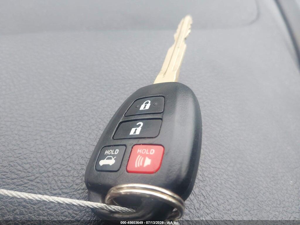4T1BF1FK3FU026241 2015 TOYOTA CAMRY photo no. 11