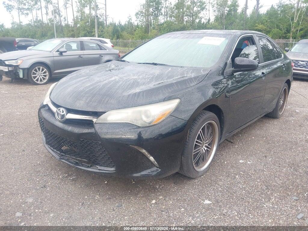 4T1BF1FK3FU026241 2015 TOYOTA CAMRY photo no. 2
