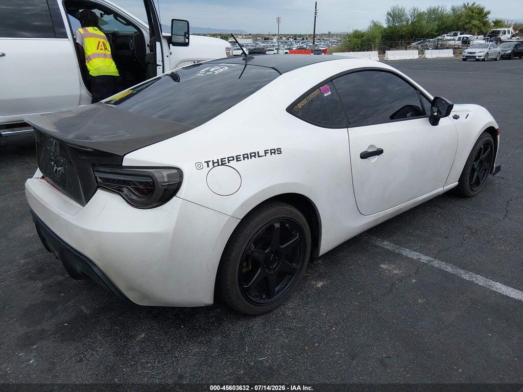 JF1ZNAA17D2704802 2013 SCION FR-S photo no. 4